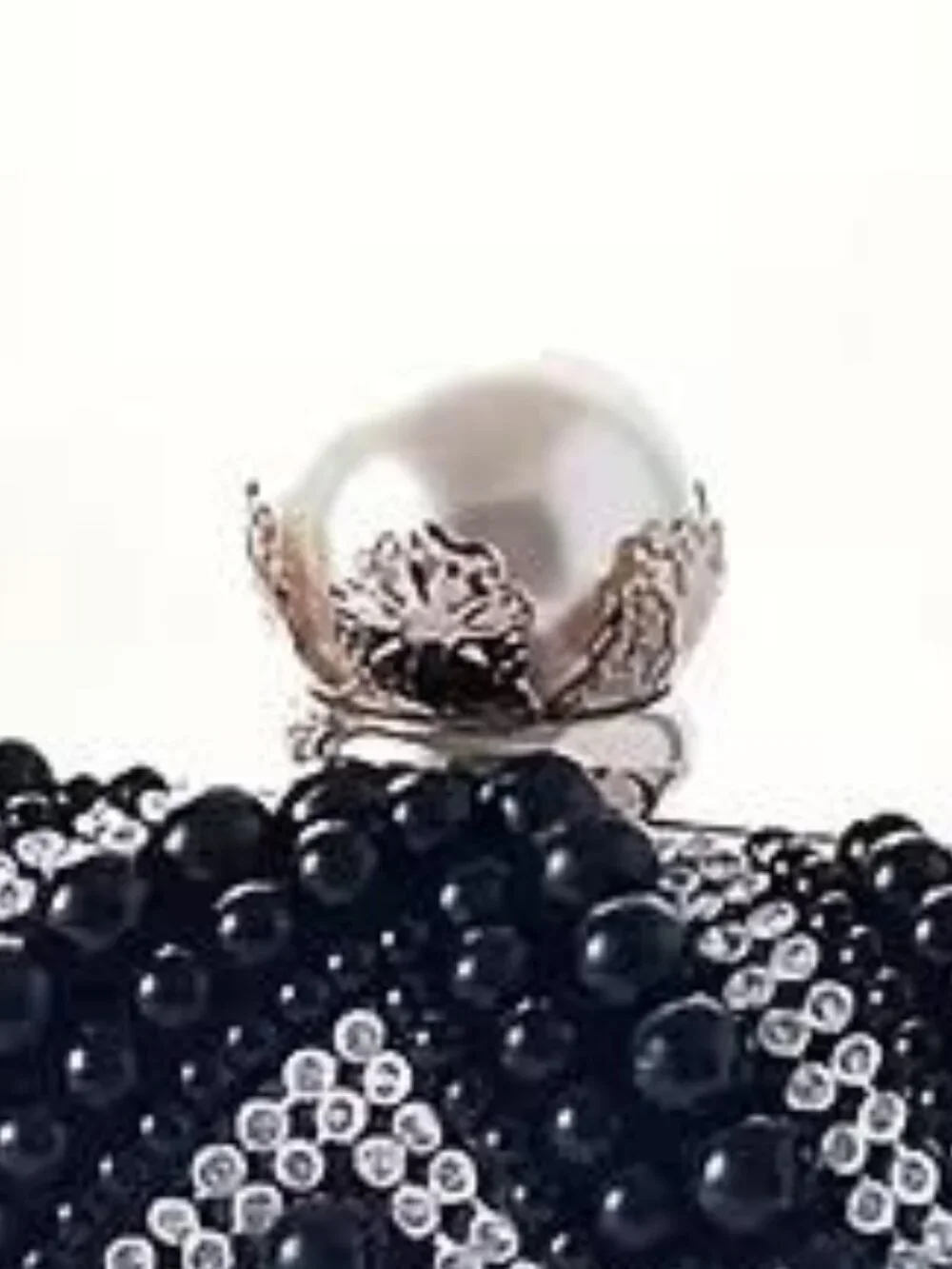 BLACK PEARL GEOMETRIC EVENING BAG